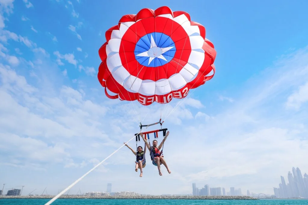 Parasailing in Dubai