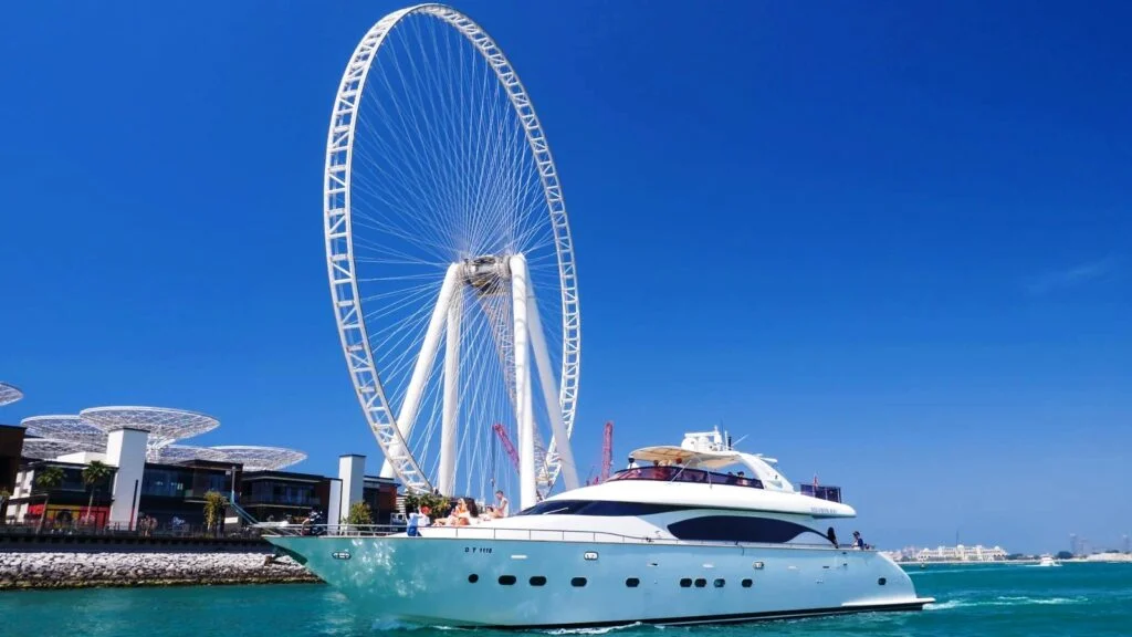 Luxury Private Yacht Tour Dubai